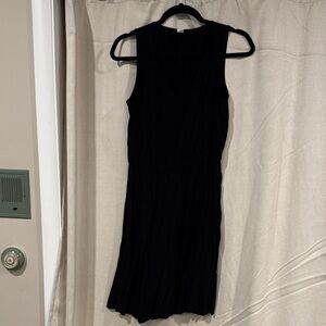 Old Navy Black Sleeveless Dress, M